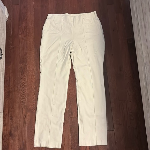 Chico's Pants - Chico’s White Pants with side zip Size: 0 NWOT
